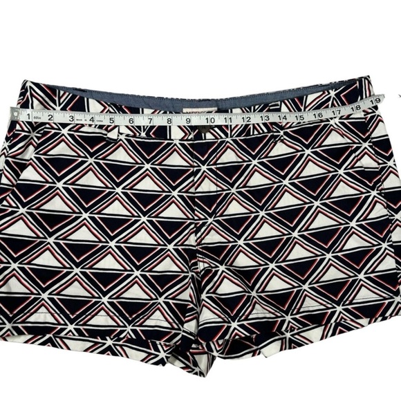 Merona Shorts Geometric Triangles Patriotic Nautical Americana Women's Size 14 - Picture 9 of 13